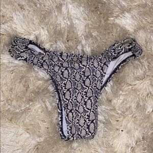 Snakeskin cheeky bikini bottoms
